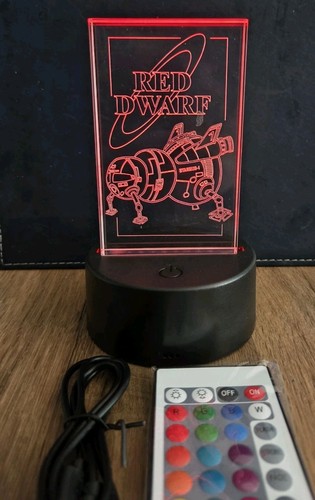 Red dwarf starbug etched - red,