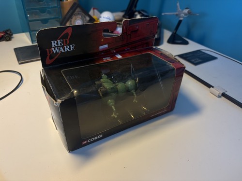 Corgi red dwarf - red, starbug