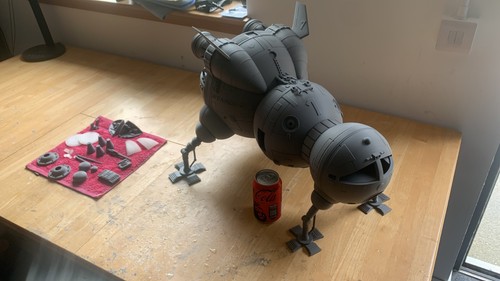 Red dwarf starbug - dwarf, 24"