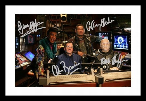 Red dwarf cast autograph - cast,